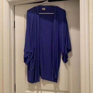 Size medium blue Soma open front shirt